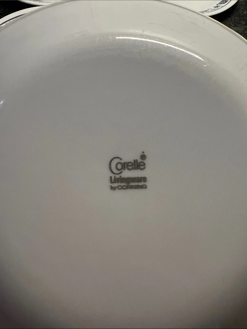 Corelle Old Town Blue Classic Blue-Trim White Dessert Plates - Set of 6 exc cond
